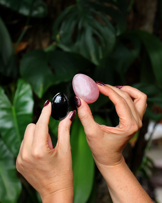 Huevos Yoni (Cuarzo Rosa & Obsidiana)