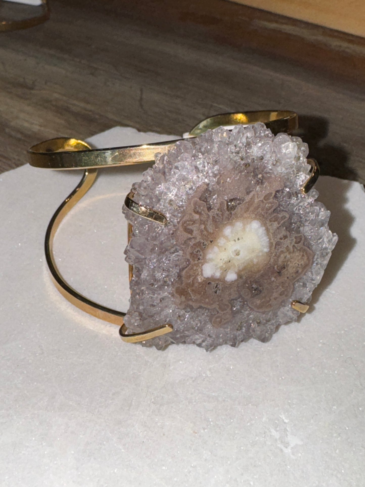 Brazalete de estalactita