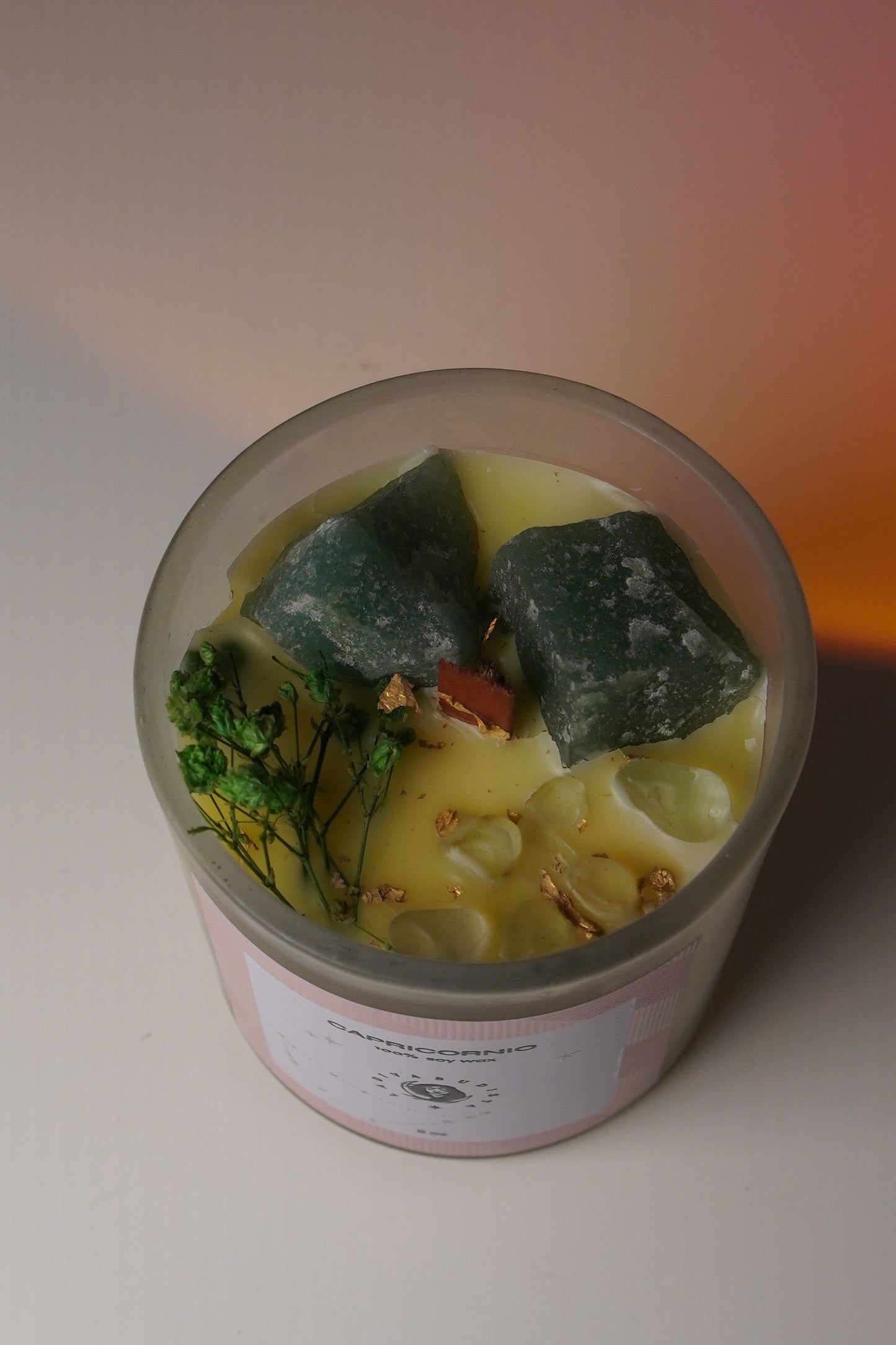 ♑ Capricorn – Aventurine, Opium & Green Baby’s Breath