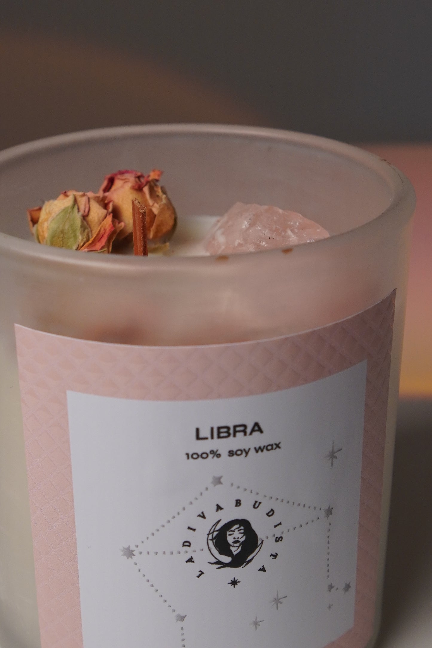 ♎ Libra – Rose Quartz, Lily & Rose Petal - 8onzas