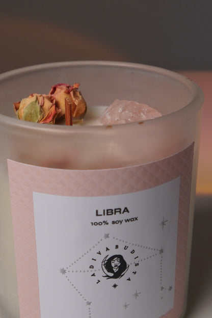 ♎ Libra – Rose Quartz, Lily & Rose Petal - 8onzas